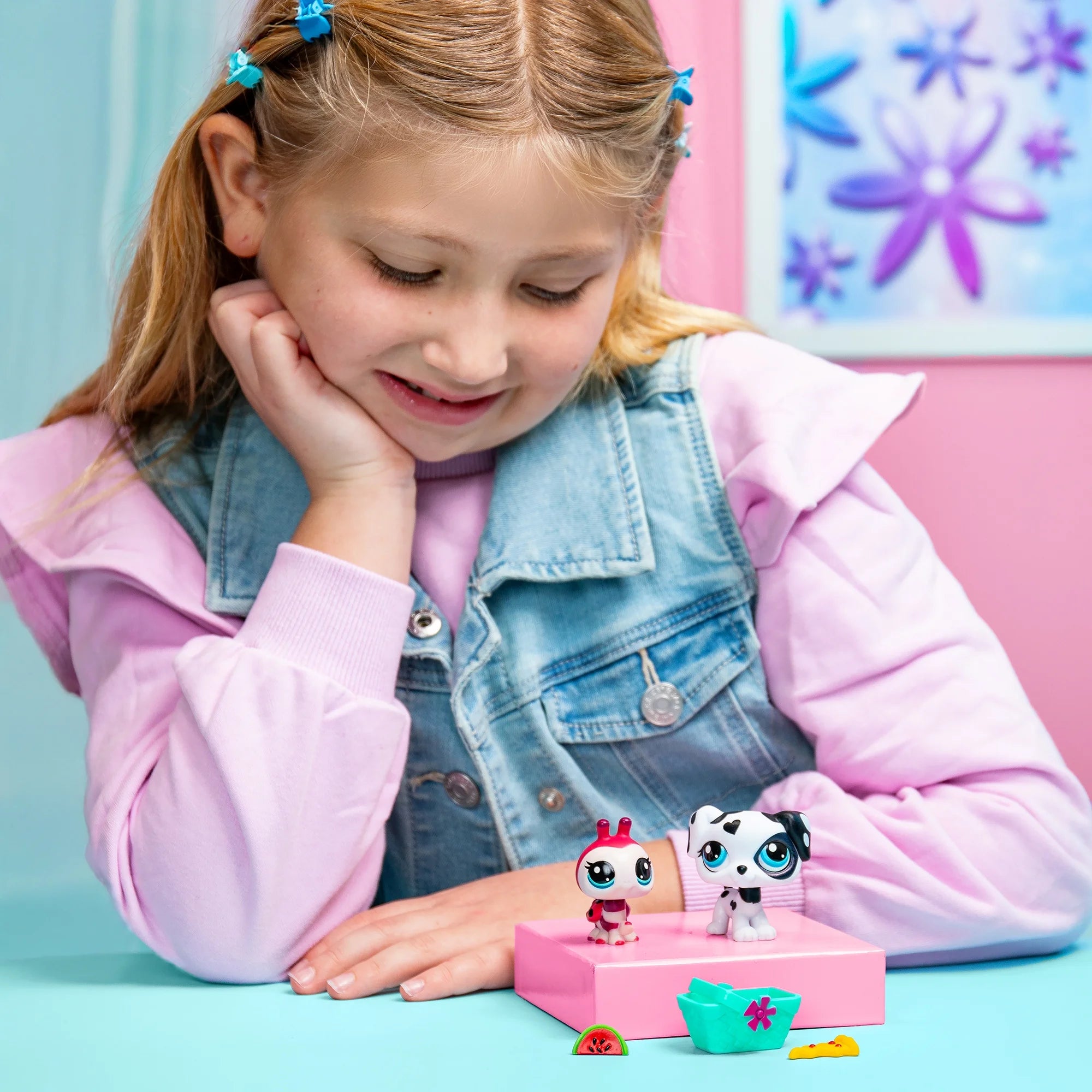 Littlest Pet Shop, Surprise Pet Pairs, Series 3, Mini Toy Figurines, Children Ages 4+, Multicolor  |  WTWL939XA