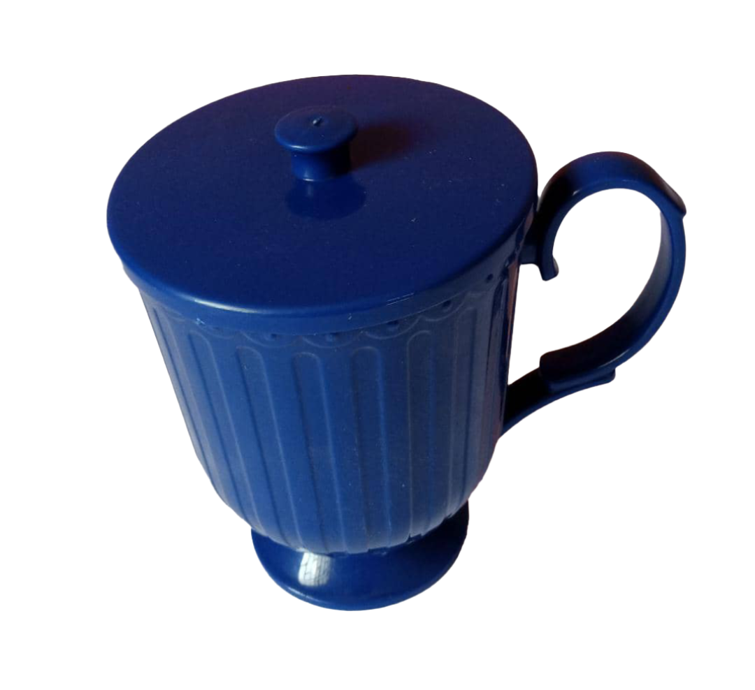 Fancy Set of Plastic Cup with Cover | AGL6b