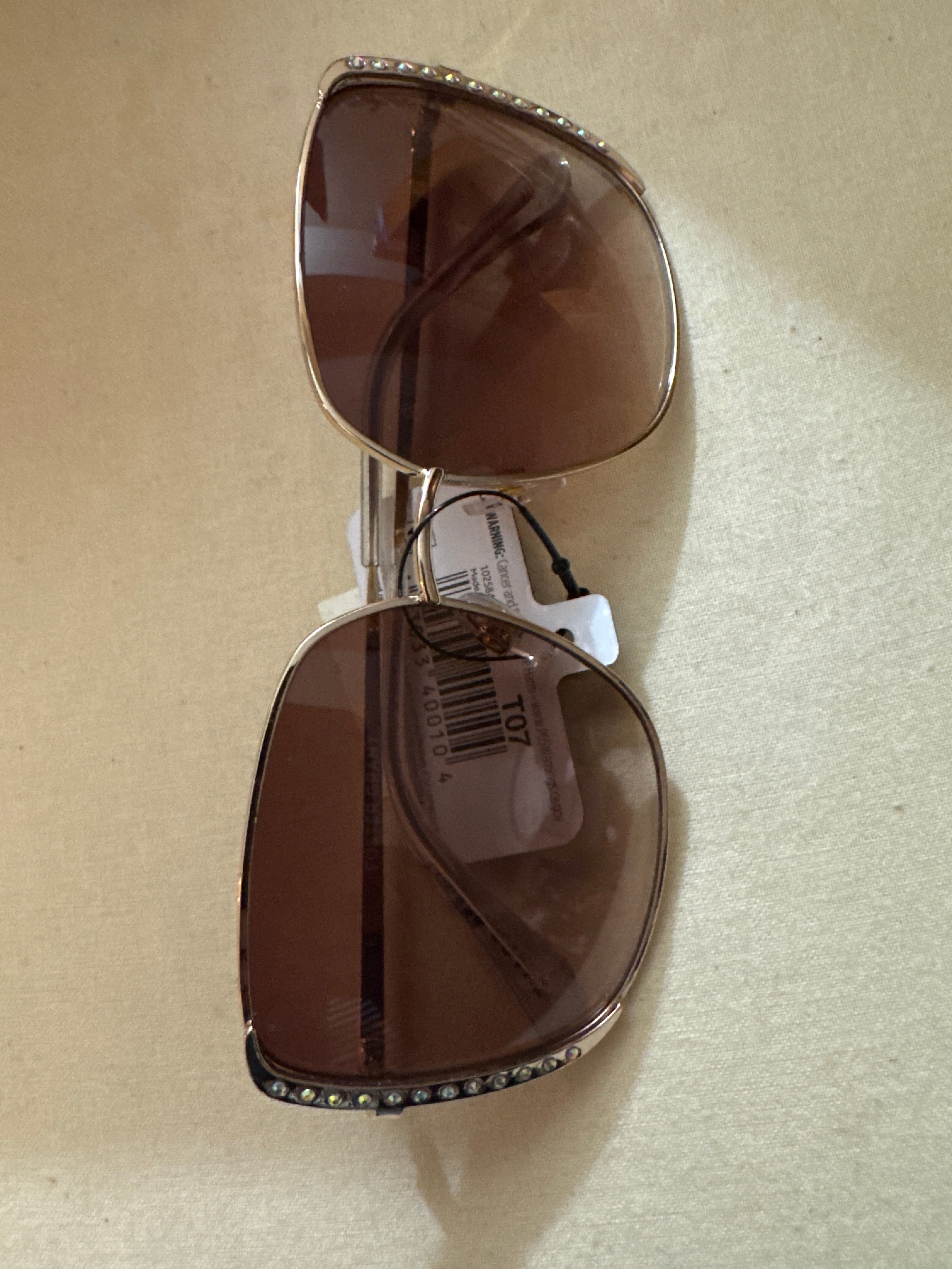 Foster Grant Women's Oversized Fashion Sunglasses Silver T07 | WTWL26XA