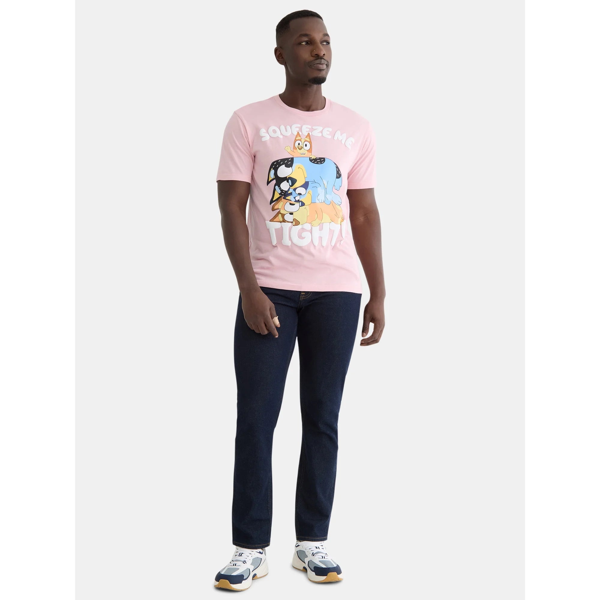 Bluey Men's Valentine's Day Squeeze Me Tight Graphic Tee  | WTWL97XA