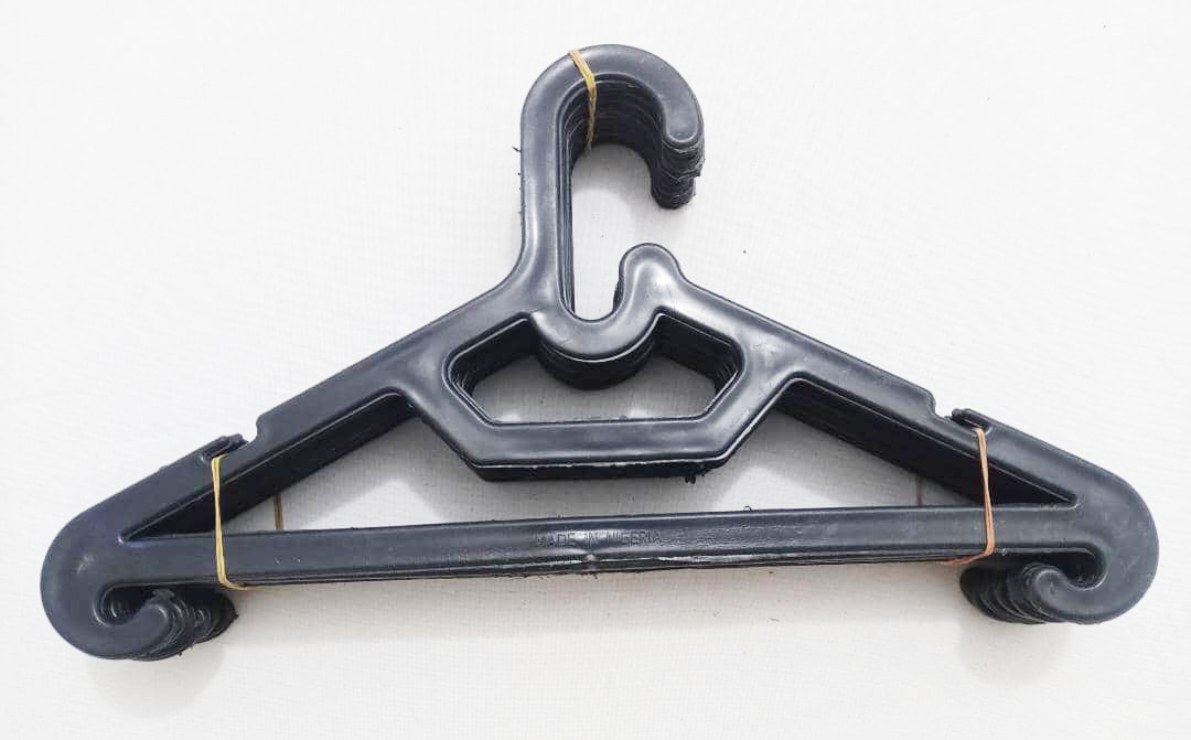 Unique Plastic Clothes Hanger | CHR4j