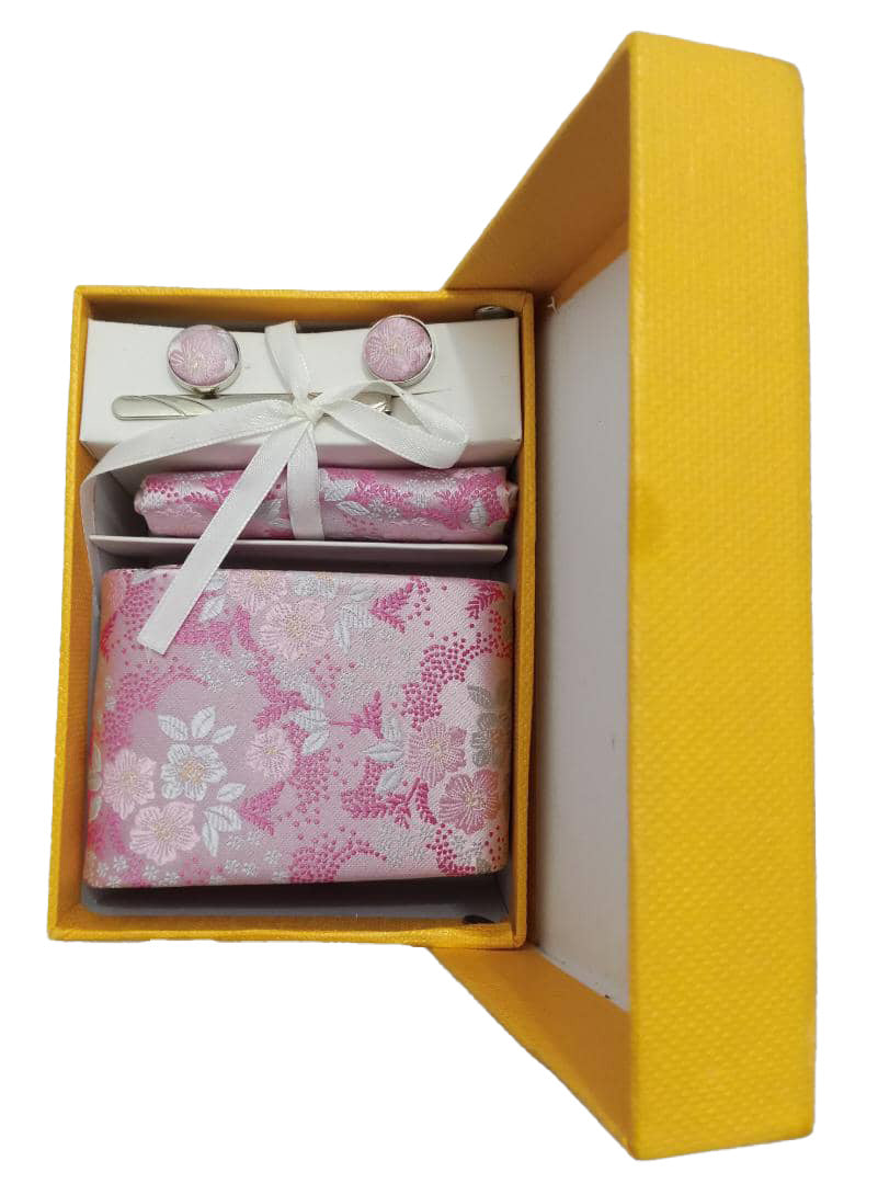 4-Piece Designer Cup Tie Set | DLB19a