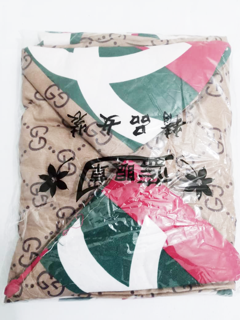 Fancy Full 4 by 6 Bedspreads and 2 Pillowcase Set | JPH33a