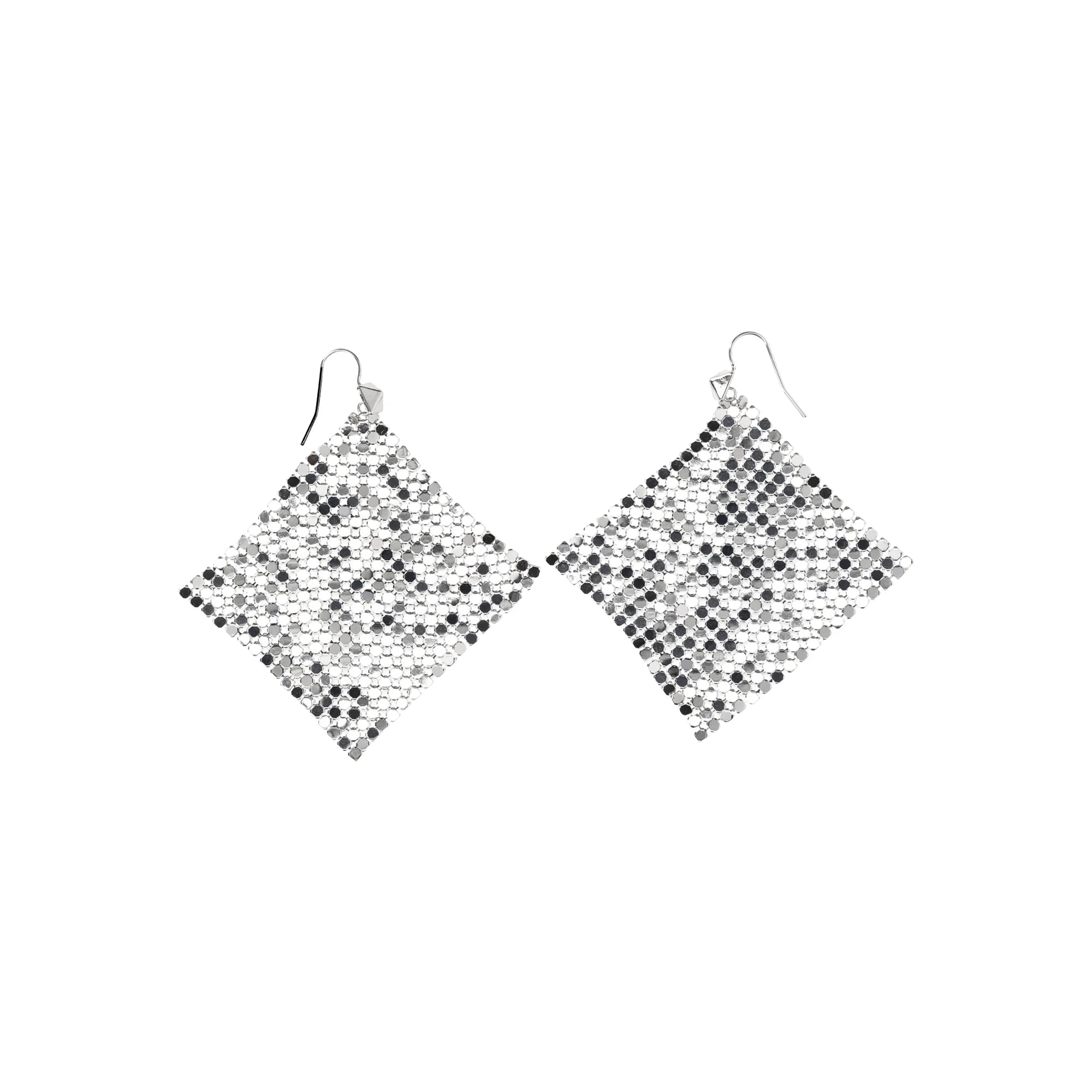 Madden NYC Women's Fashion Rhodium Chainmail Chandelier Earrings | WTWL688XA