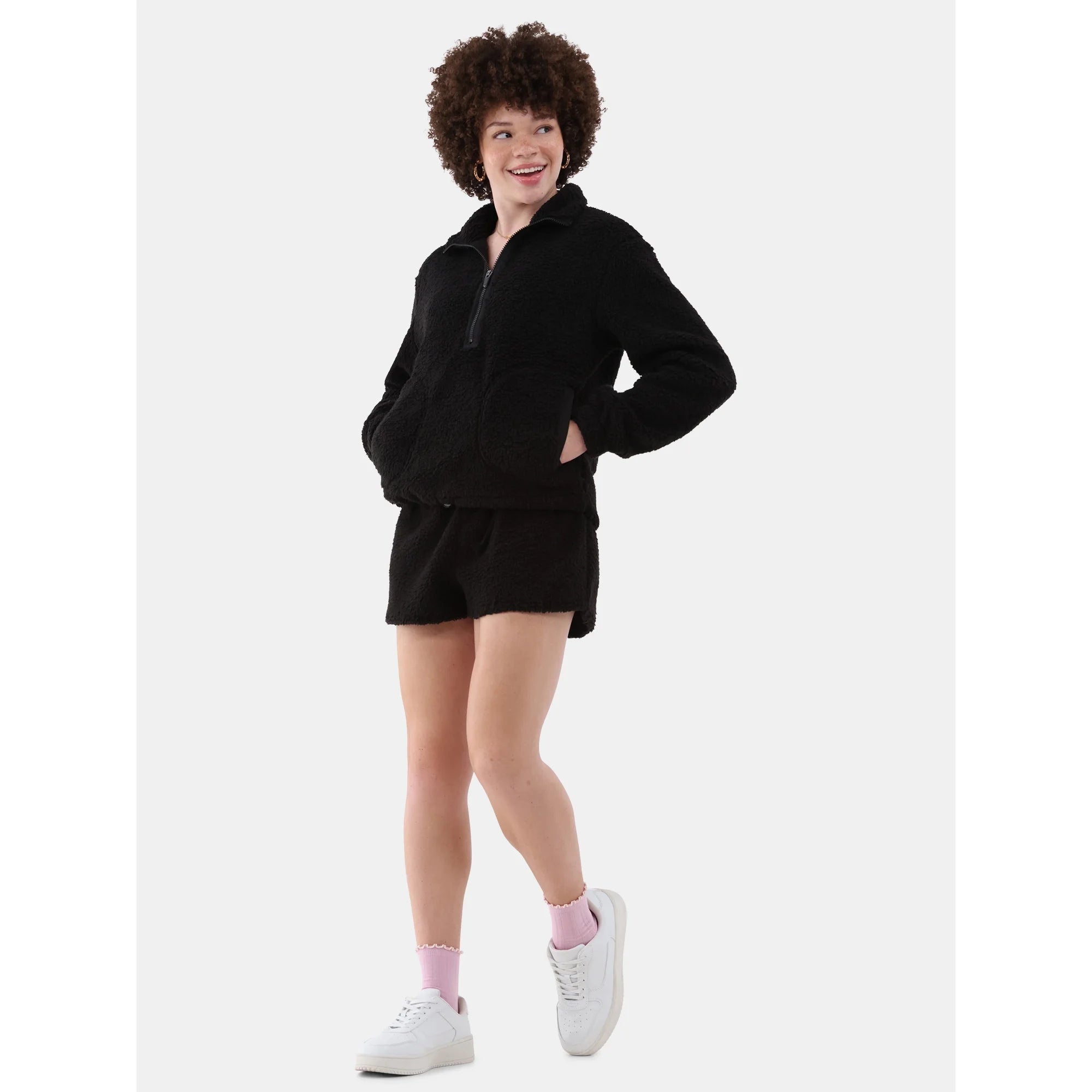 No Boundaries Half Zip Plush Pullover with Pockets, Women's and Women's Plus | WTWL468XA