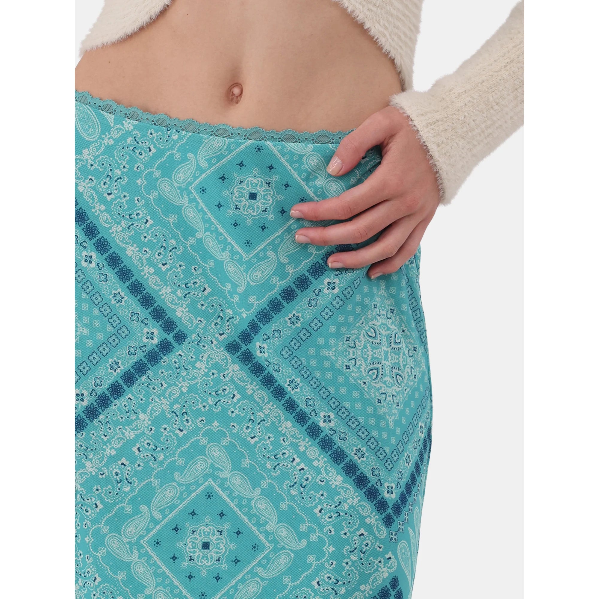 No Boundaries Lace-Trim Mesh Maxi Skirt, Women’s and Women’s Plus | WTWL498XA