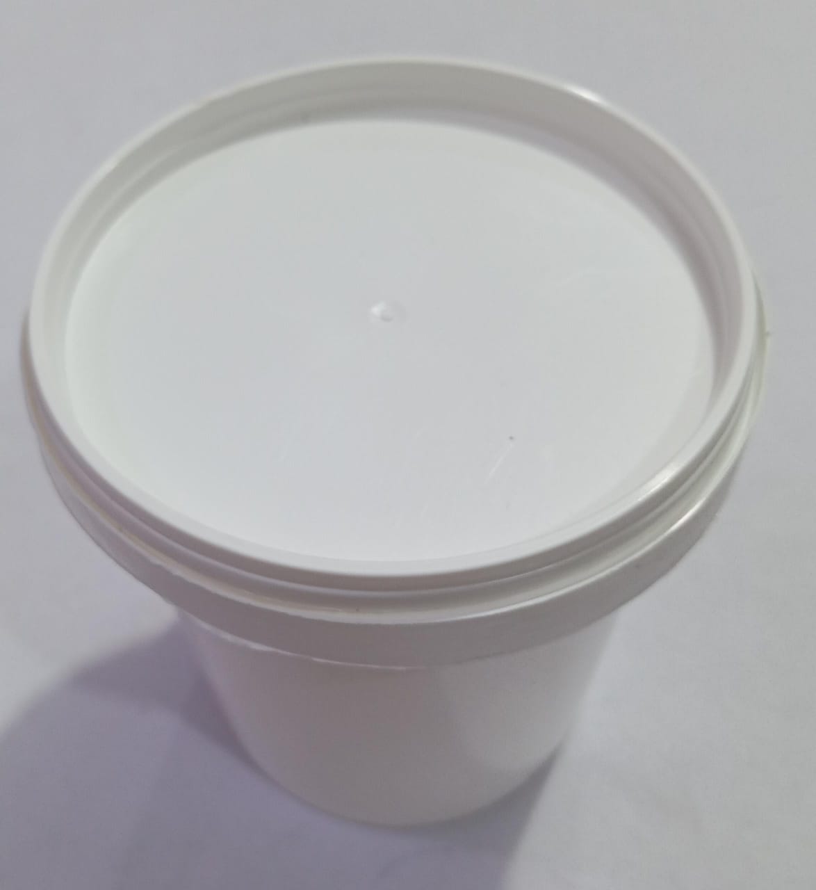 Heavy-Duty Tamper-Proof Food Storage Container 1Ltr, White I SVN13a