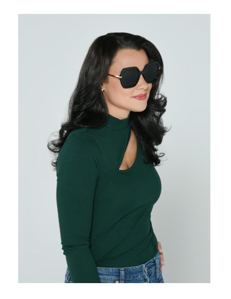 Sofia Vergara x Foster Grant Women's Oversized Fashion Sunglasses Black V05 | WTWL263XA