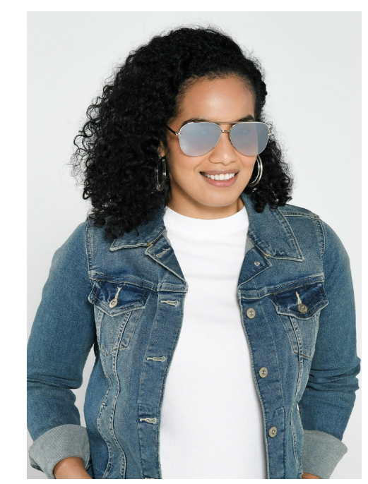 Foster Grant Women's Aviator Fashion Sunglasses, Silver T02| WTWL517XA