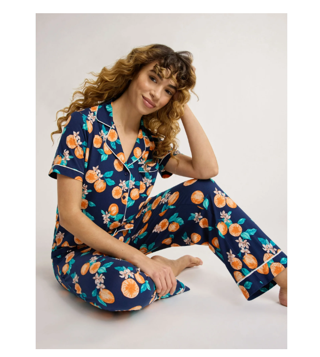 Joyspun Women's Dreamy Soft Collection Notch Collar Short Sleeve Knit Top & Capri Pajama Set, 2-Piece, Sizes XS-3X | WTWL599XA