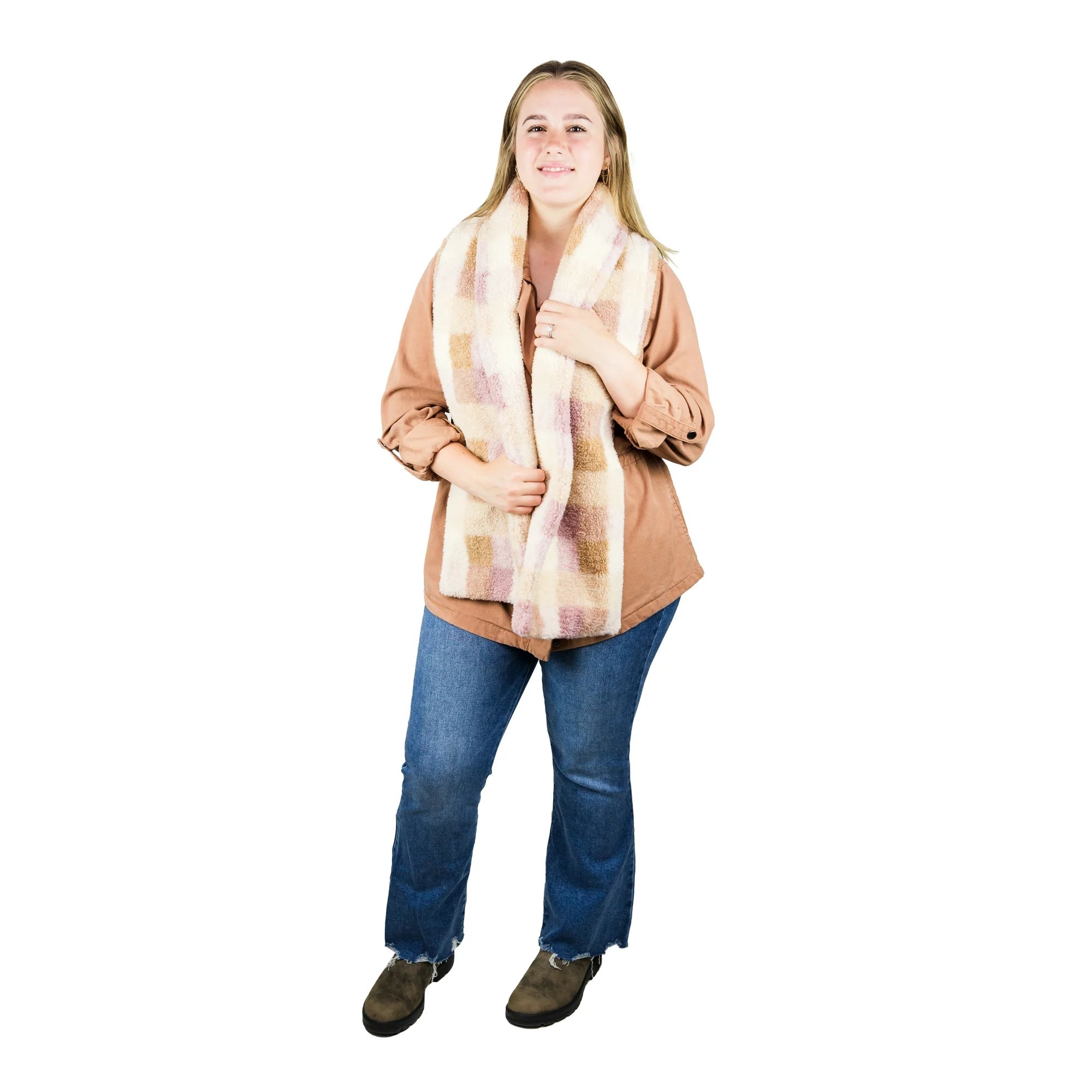 Time and Tru Women's Faux Shearling Winter Scarf, Plaid Blush | WTWL474XA