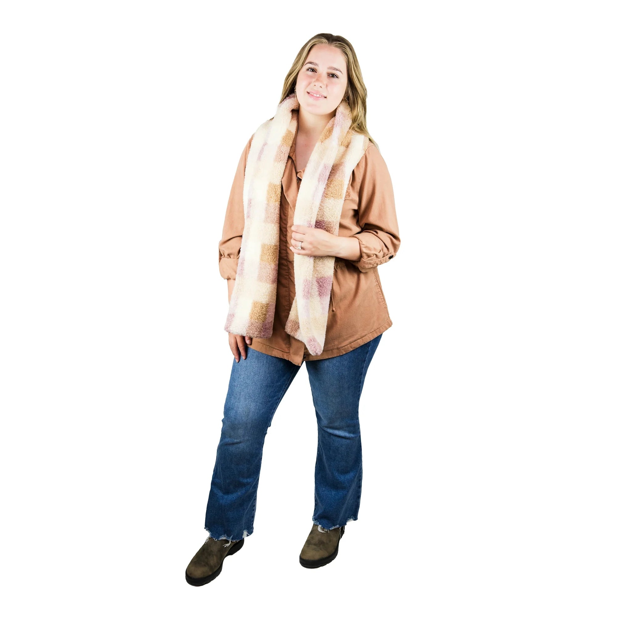 Time and Tru Women's Faux Shearling Winter Scarf, Plaid Blush | WTWL474XA