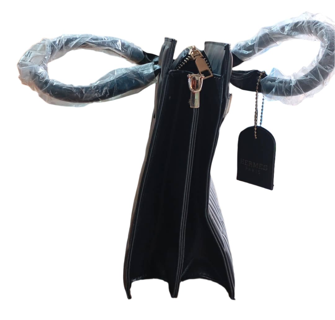 Super Fancy Designer Handbag | CND1c