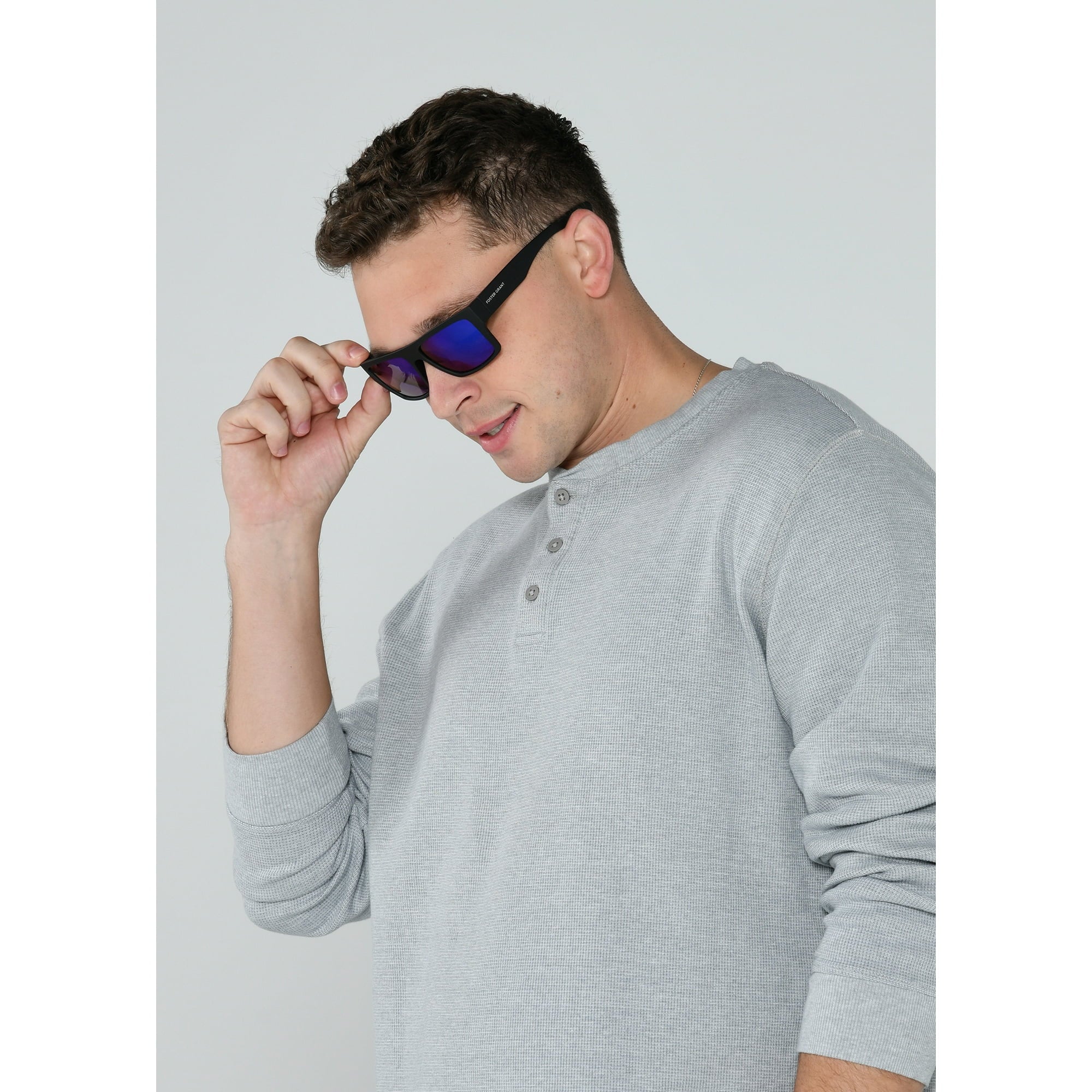 Foster Grant Men's Rectangle Fashion Sunglasses Black HH07 | WTWL122XA