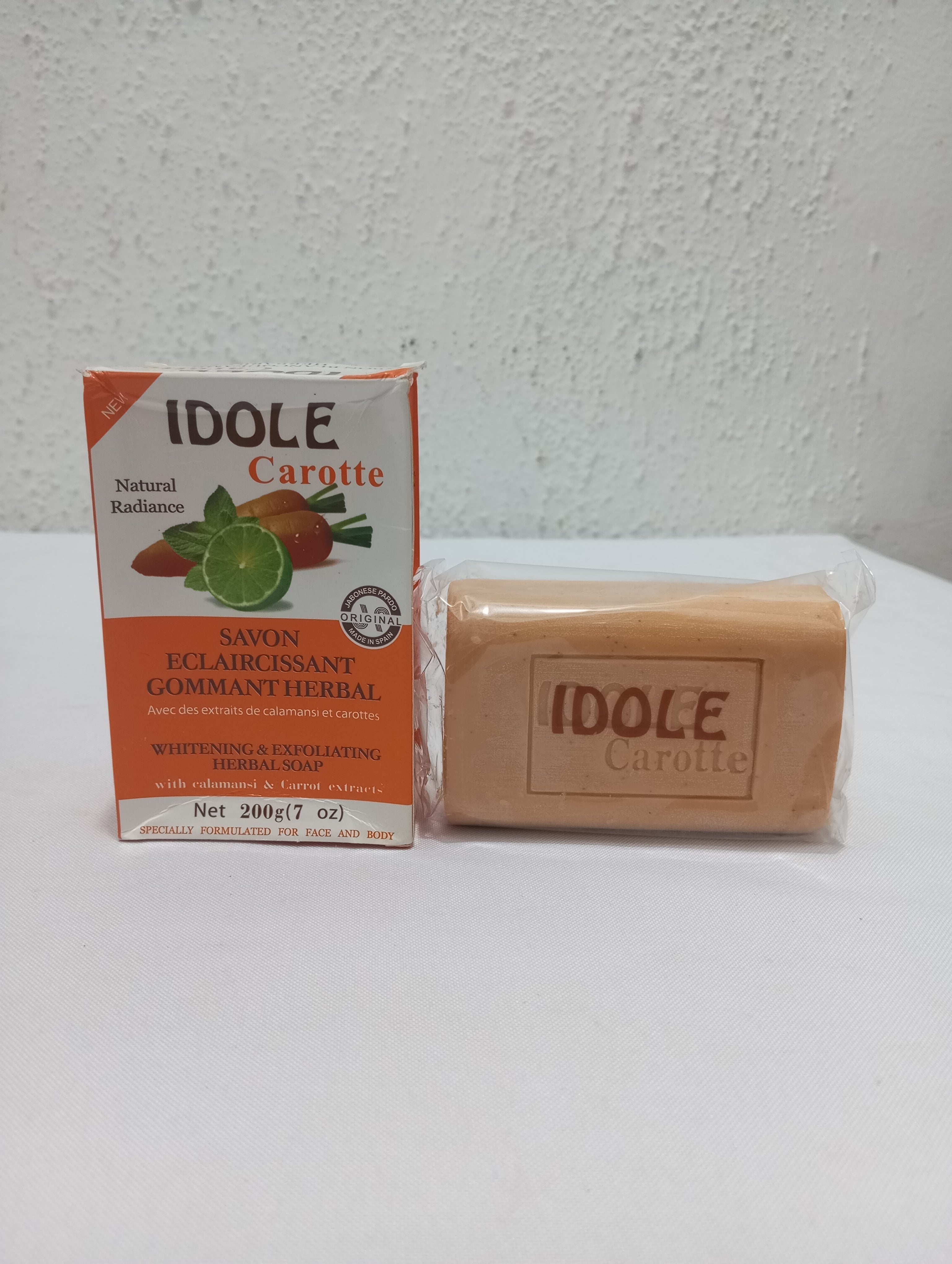 Idole Carrotte Natural Radiance Soap 200g, Orange | BSE12a