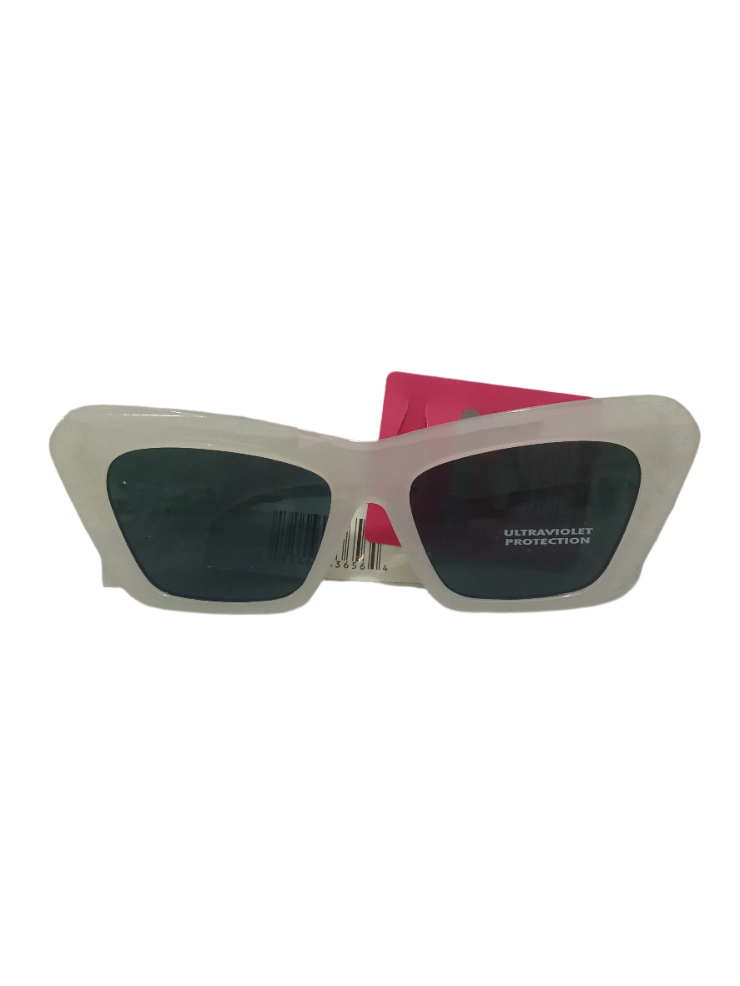 Ultraviolet Protection Sunglasses | DLTR52