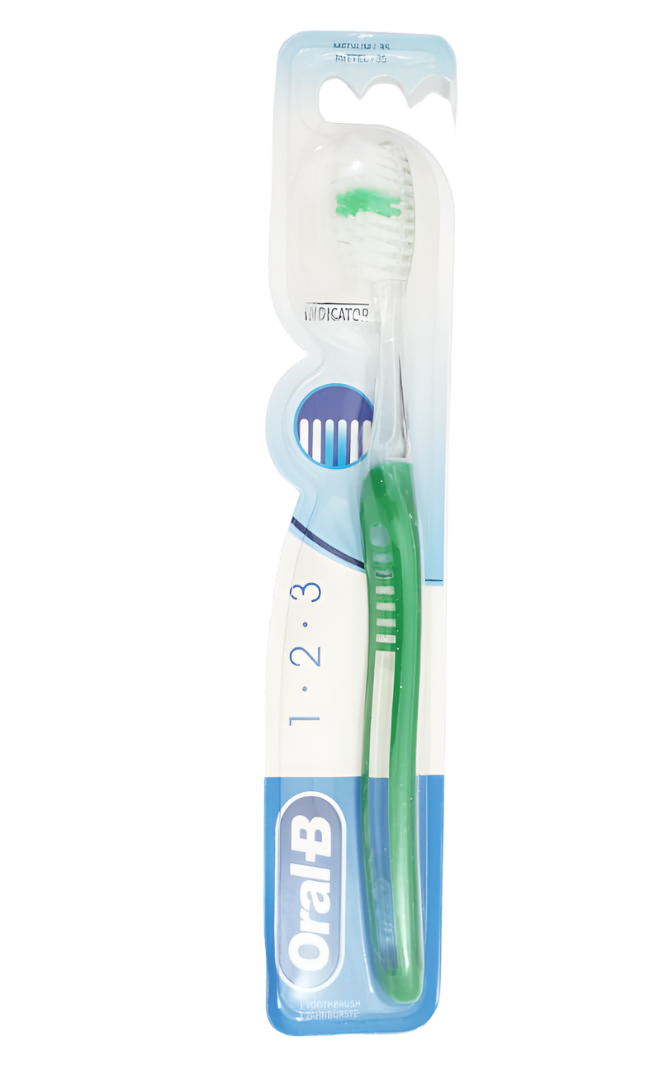 Oral B Indicator Toothbrush, Green | EVG44b
